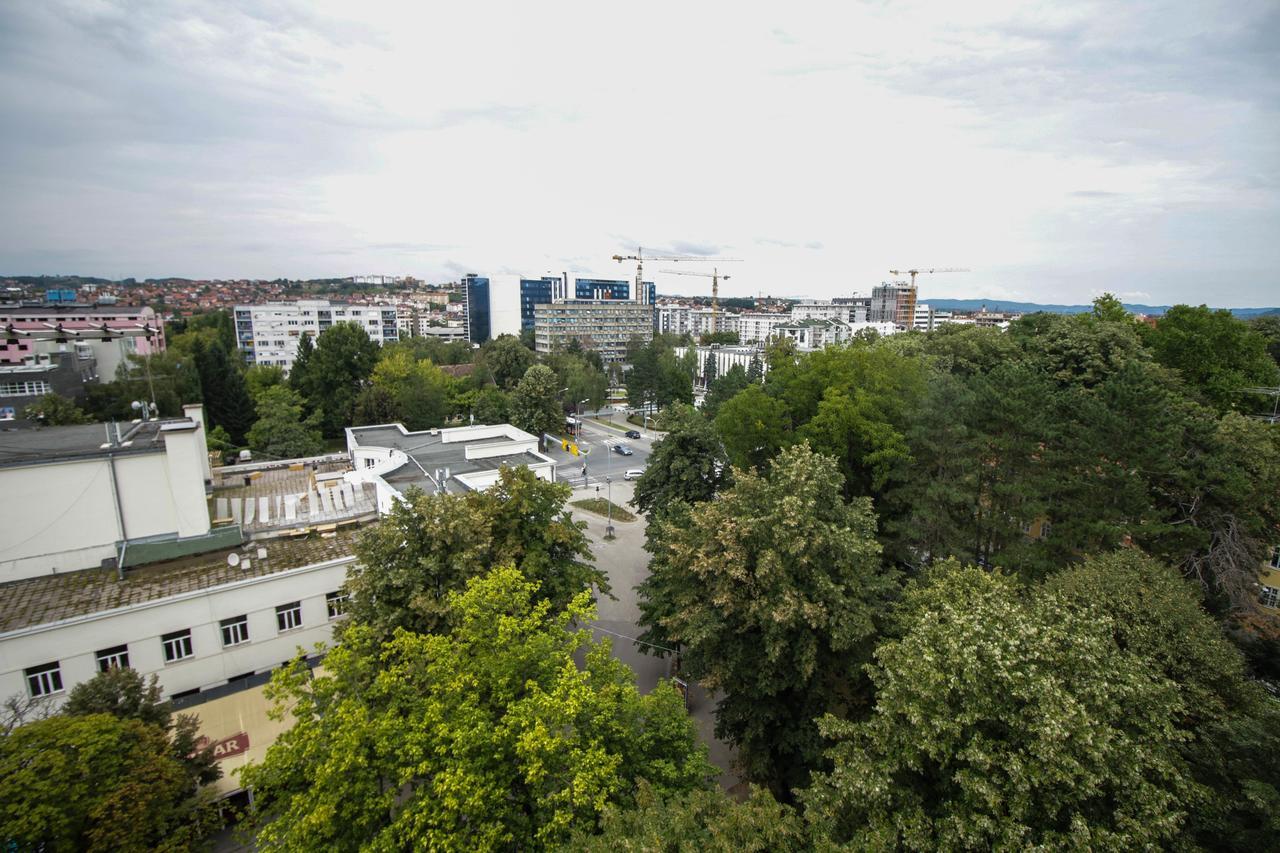 Apartman Penthaus U Strogom Centru Banja Luke Μπάνια Λούκα Εξωτερικό φωτογραφία