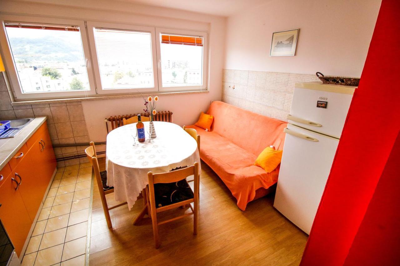 Apartman Penthaus U Strogom Centru Banja Luke Μπάνια Λούκα Εξωτερικό φωτογραφία